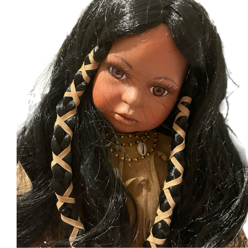 Fayzah Spanos Native American Precious Heirloom Doll. Vintage With Papoose View 5